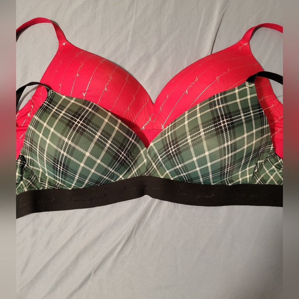 V.S. PINK BRA'S
